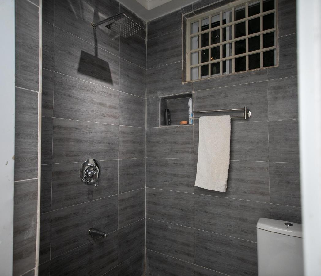 Marysin Guest House Accra Kültér fotó
