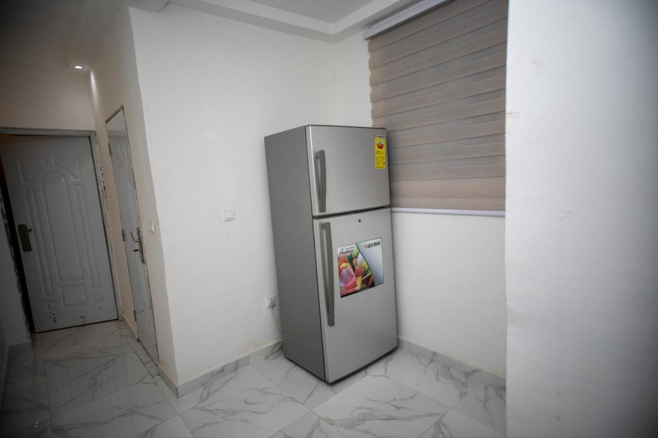 Marysin Guest House Accra Kültér fotó